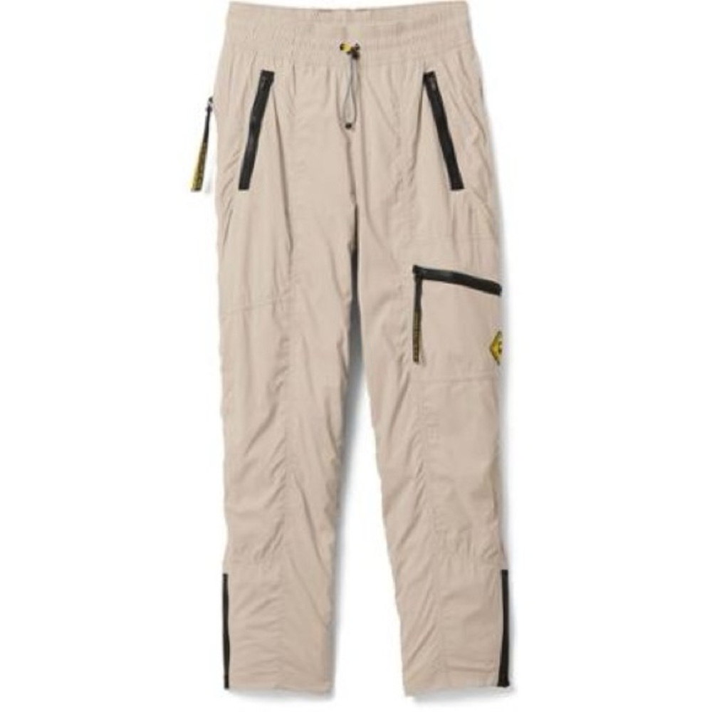 Women’s Outdoor Afro + REI Co-op Trail Pants in Gray Fin
